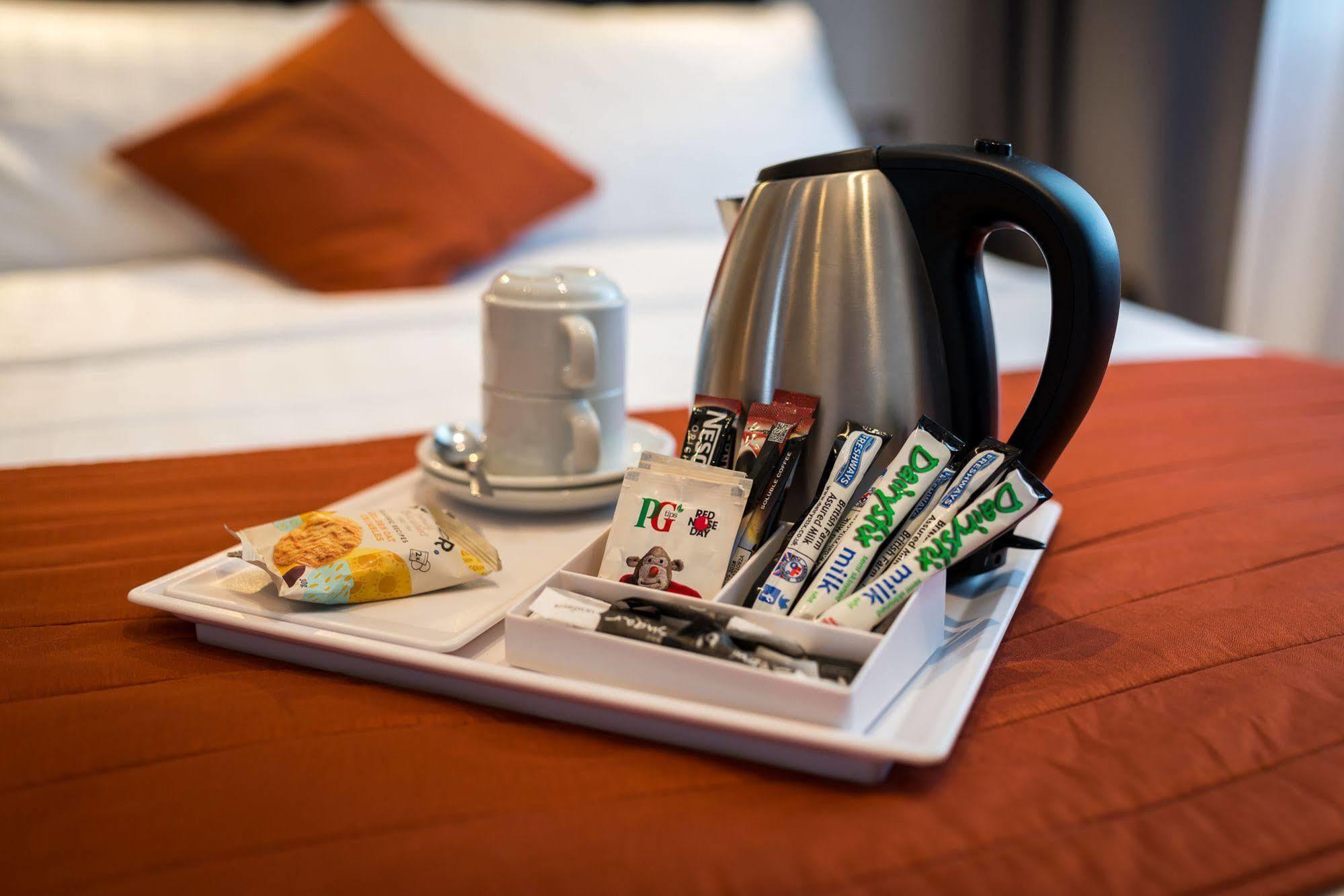 Adria Hotel Λονδίνο Εξωτερικό φωτογραφία